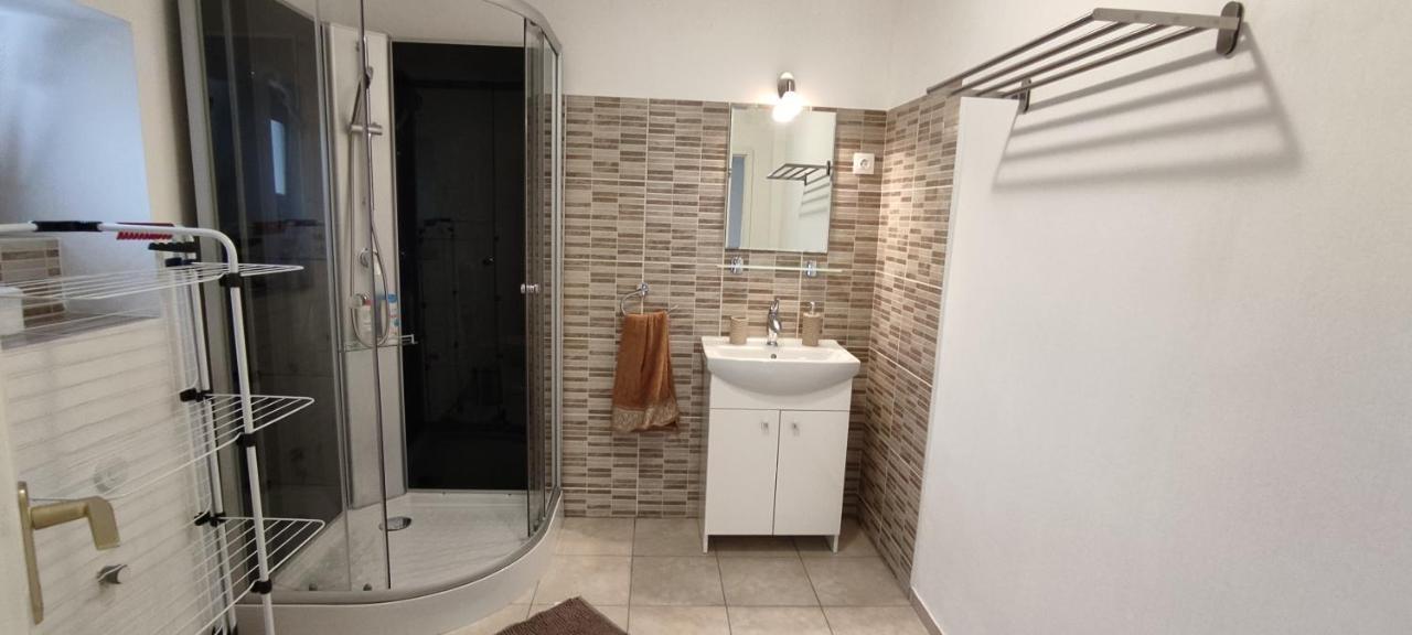 Andrea Vendeghaz Villa Egerszolat Luaran gambar